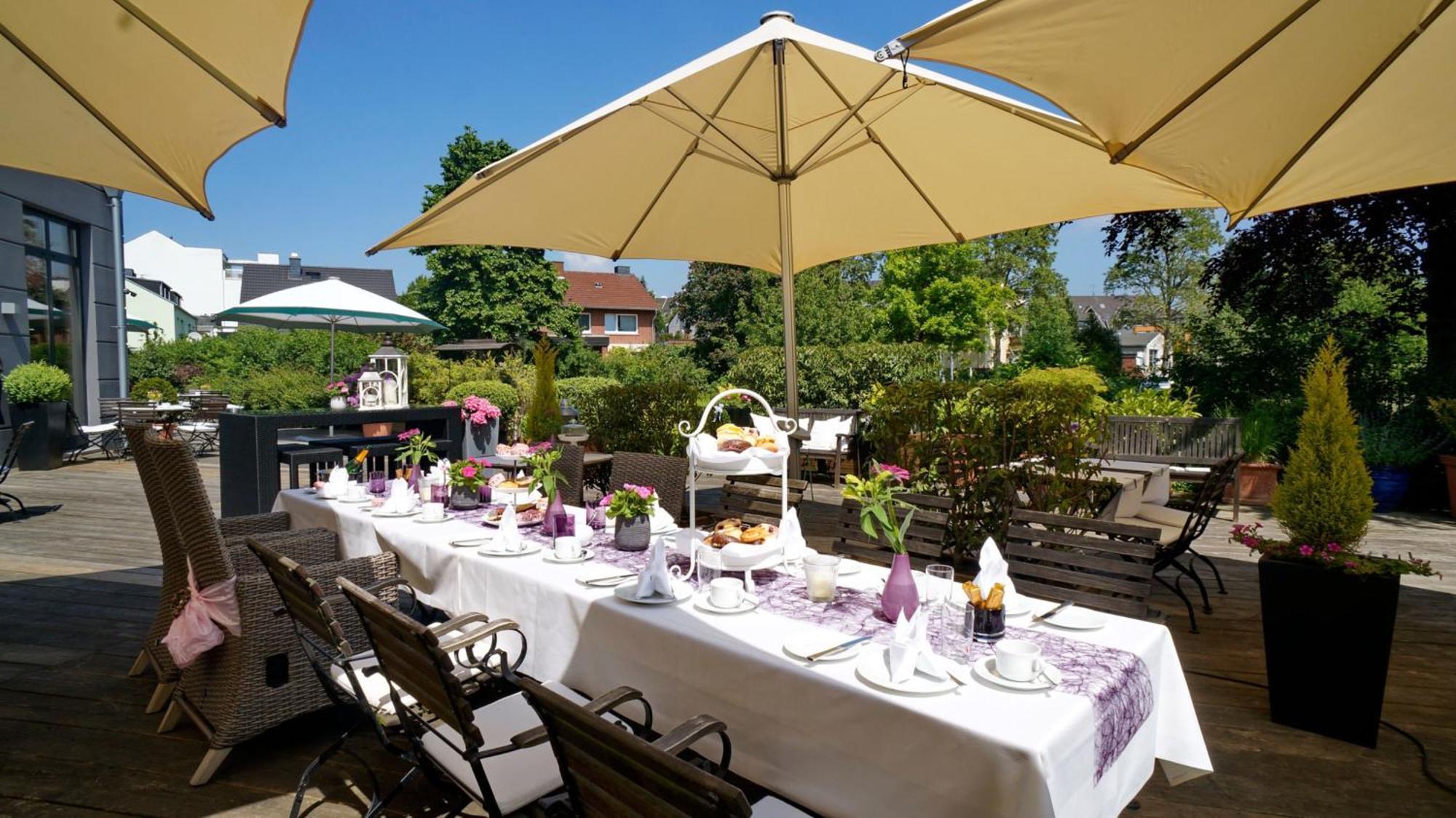 Plaza Inn Koeln Pulheim Buitenkant foto